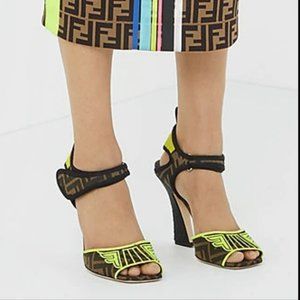FINDI SANDAL